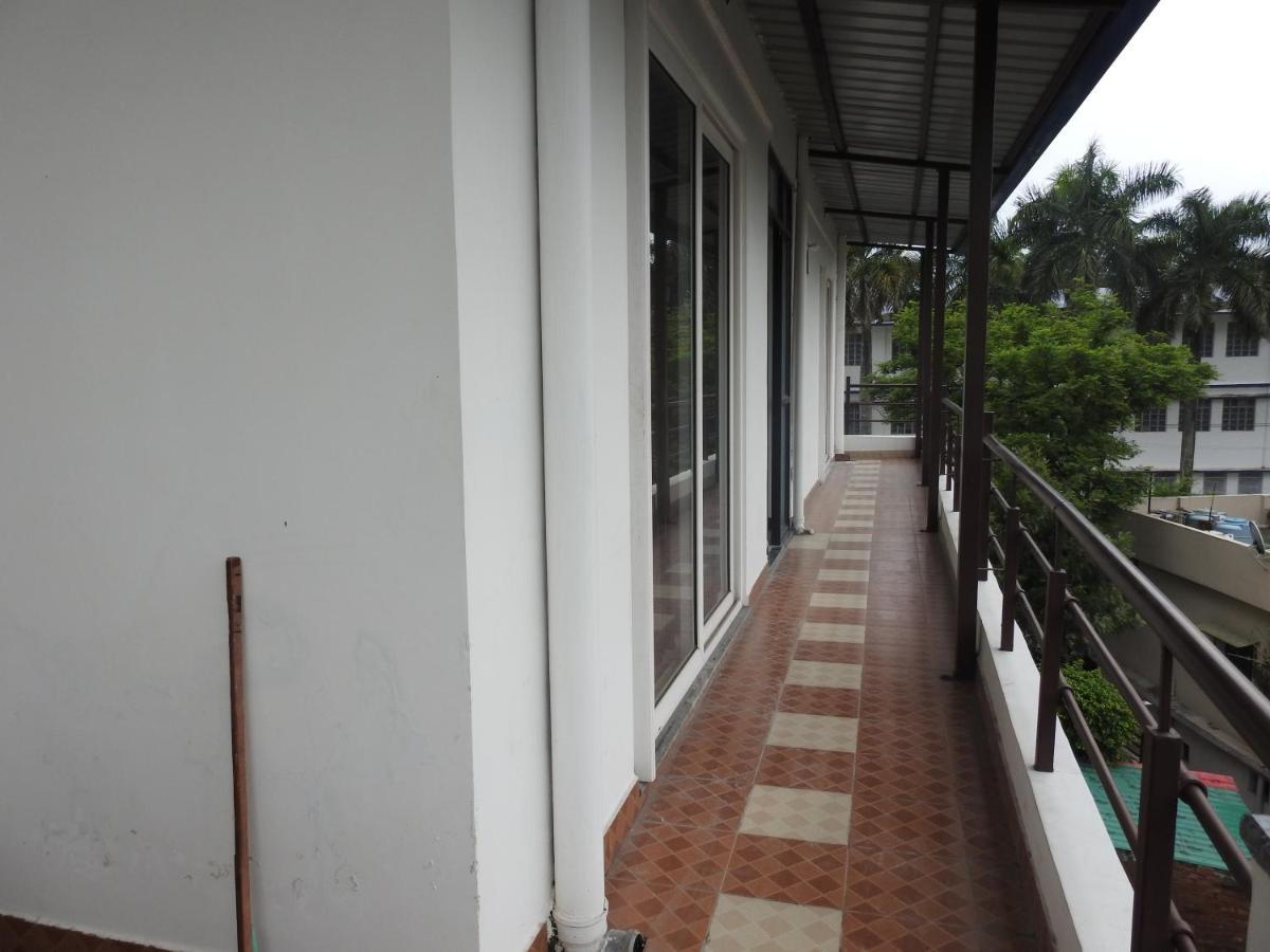 Hotel Aakash Residency Dehradun Exterior photo