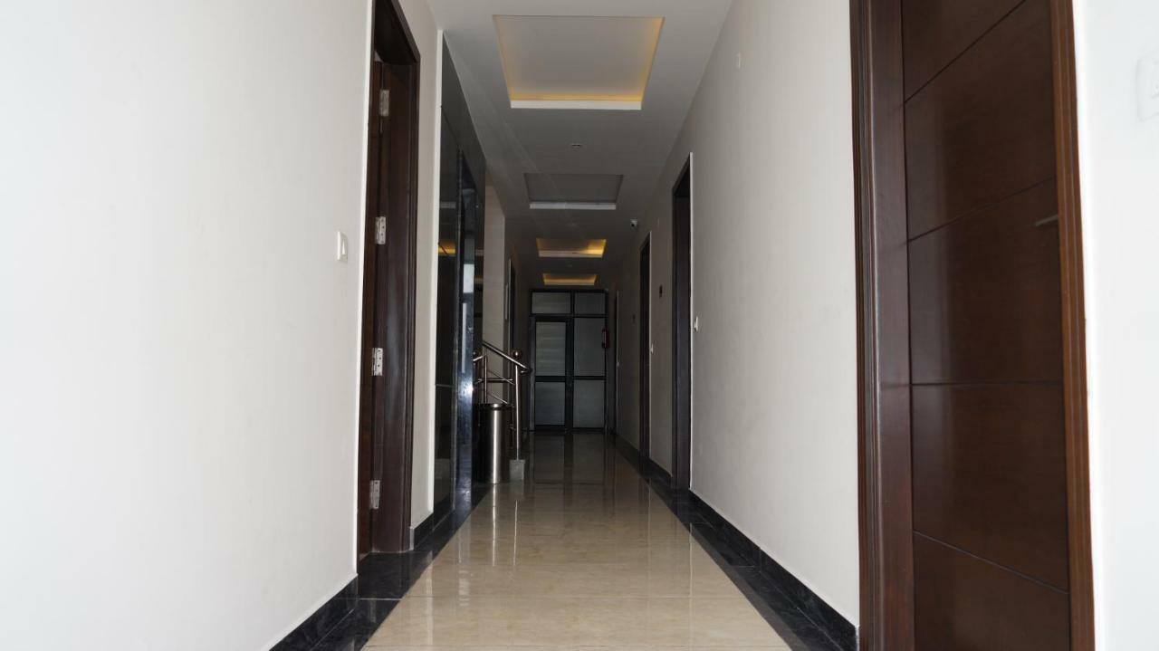 Hotel Aakash Residency Dehradun Exterior photo